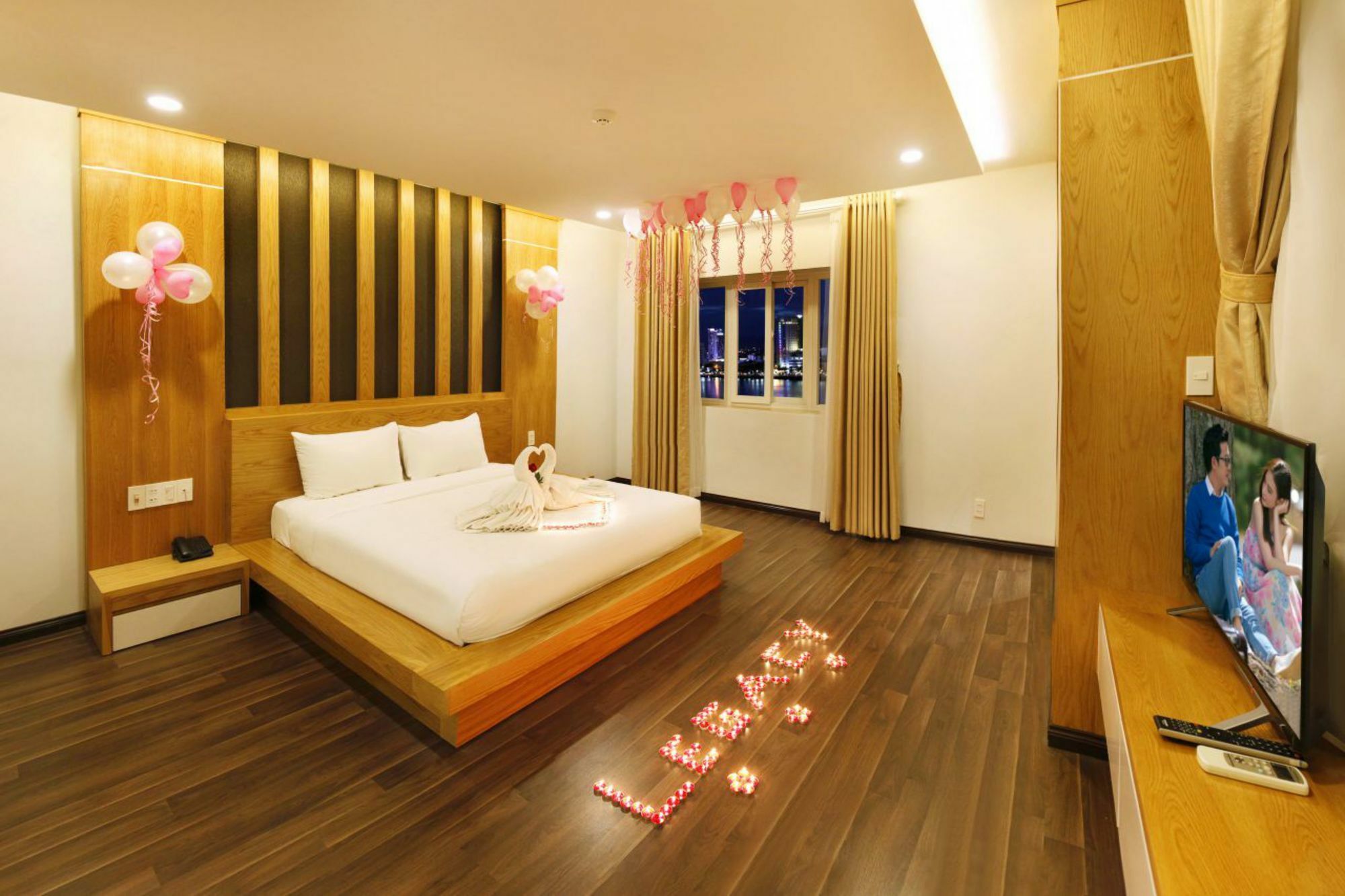 Legacy Hotel Ντα Νανγκ Εξωτερικό φωτογραφία